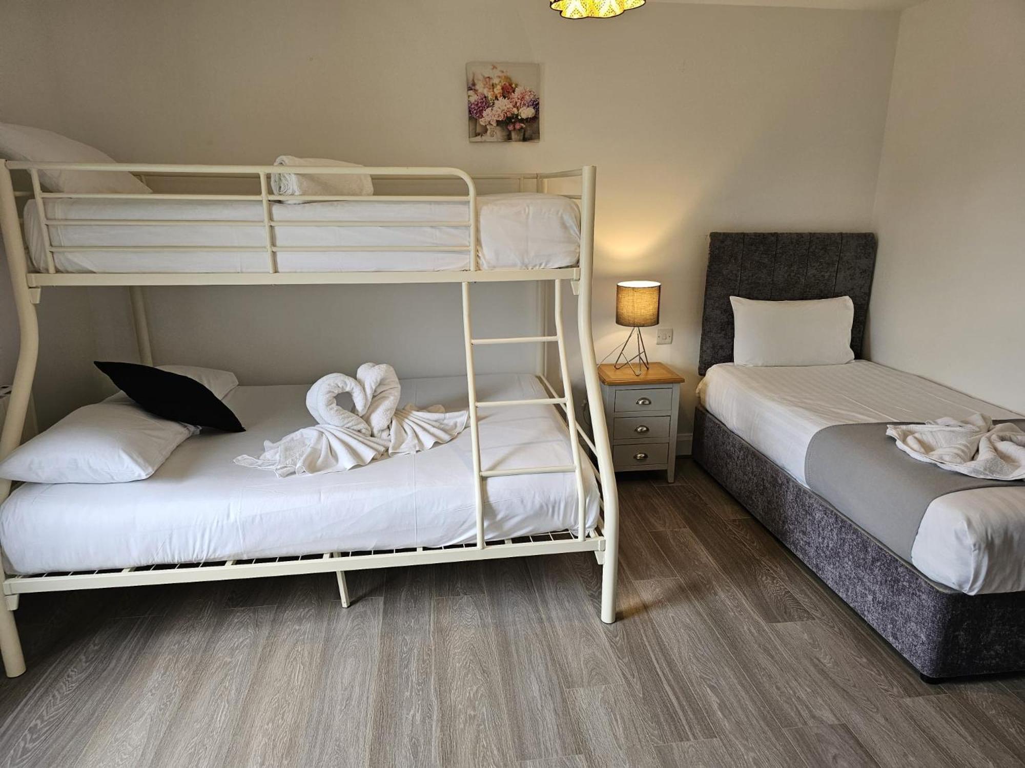 Wild Atlantic Apartments Cill Airne Esterno foto
